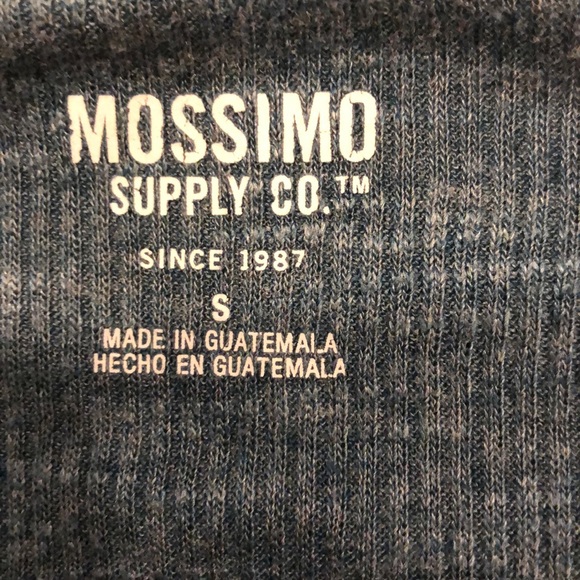 Cute soft teal long sleeve shirt - Picture 2 of 3